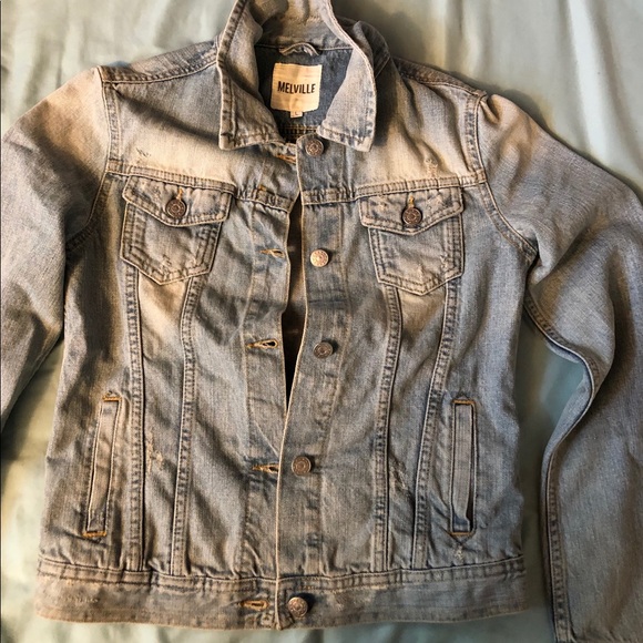 Distressed light wash jean jacket - Picture 2 of 3
